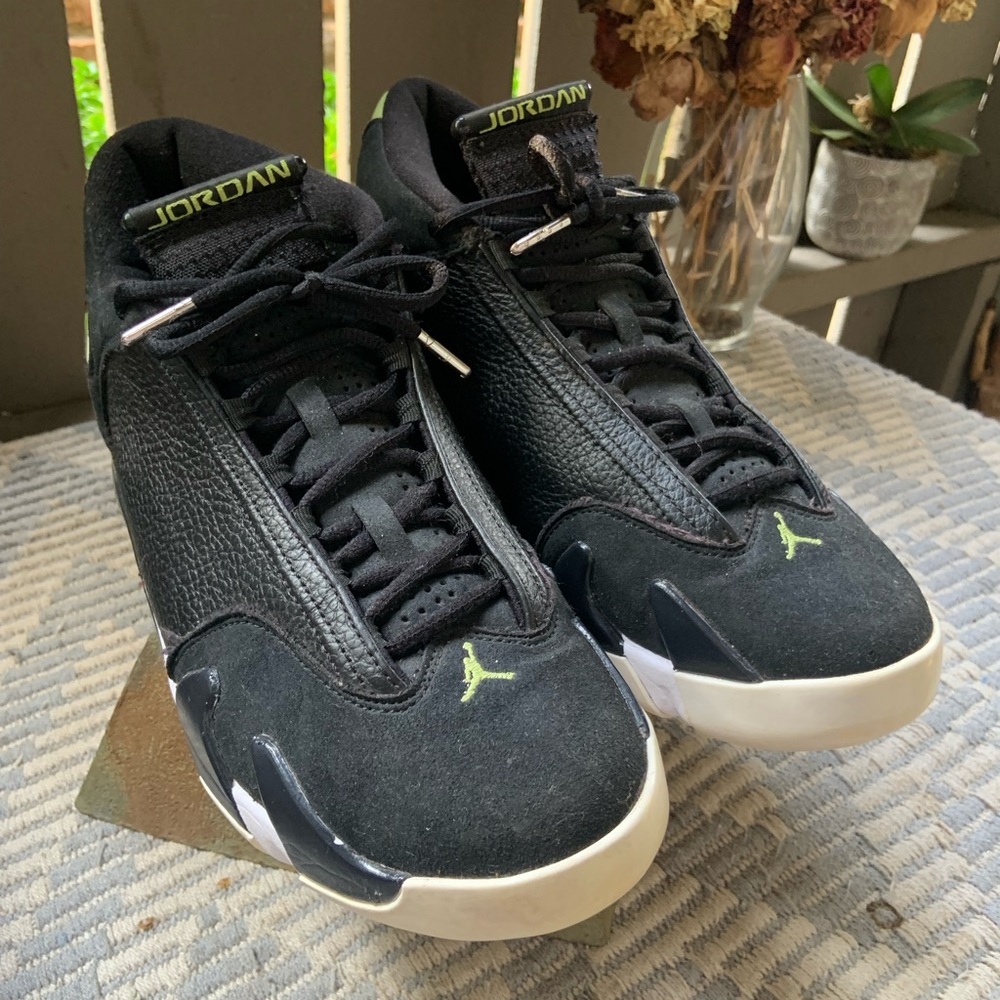 Men’s 9 (43) Nike Air Jordan 14 Retro ‘Indiglo’
